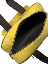 Carica l'immagine nel visualizzatore di Gallery, Borsa Explore Gialla
